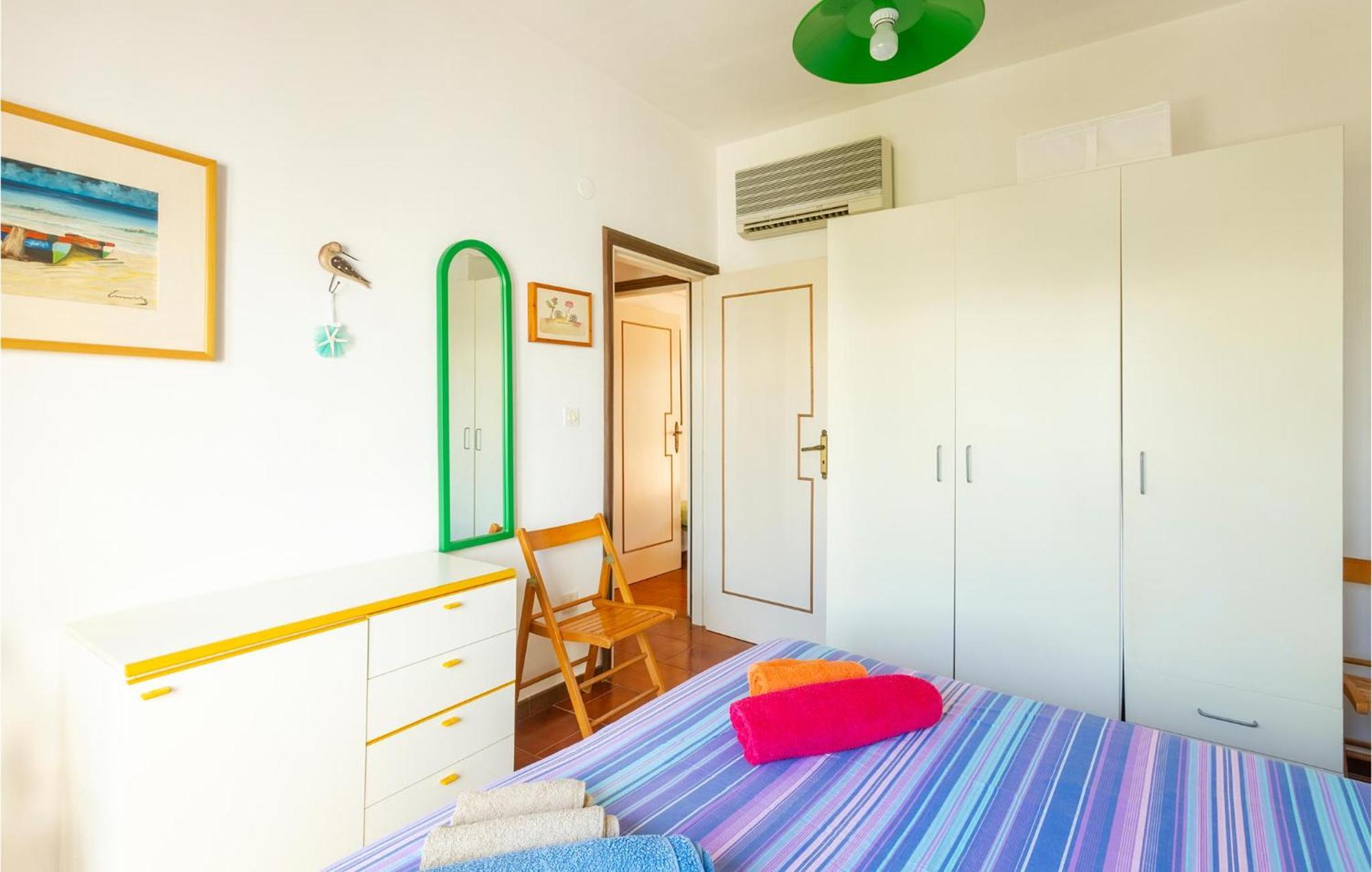 Awesome Home In Manduria With Kitchen Exteriör bild