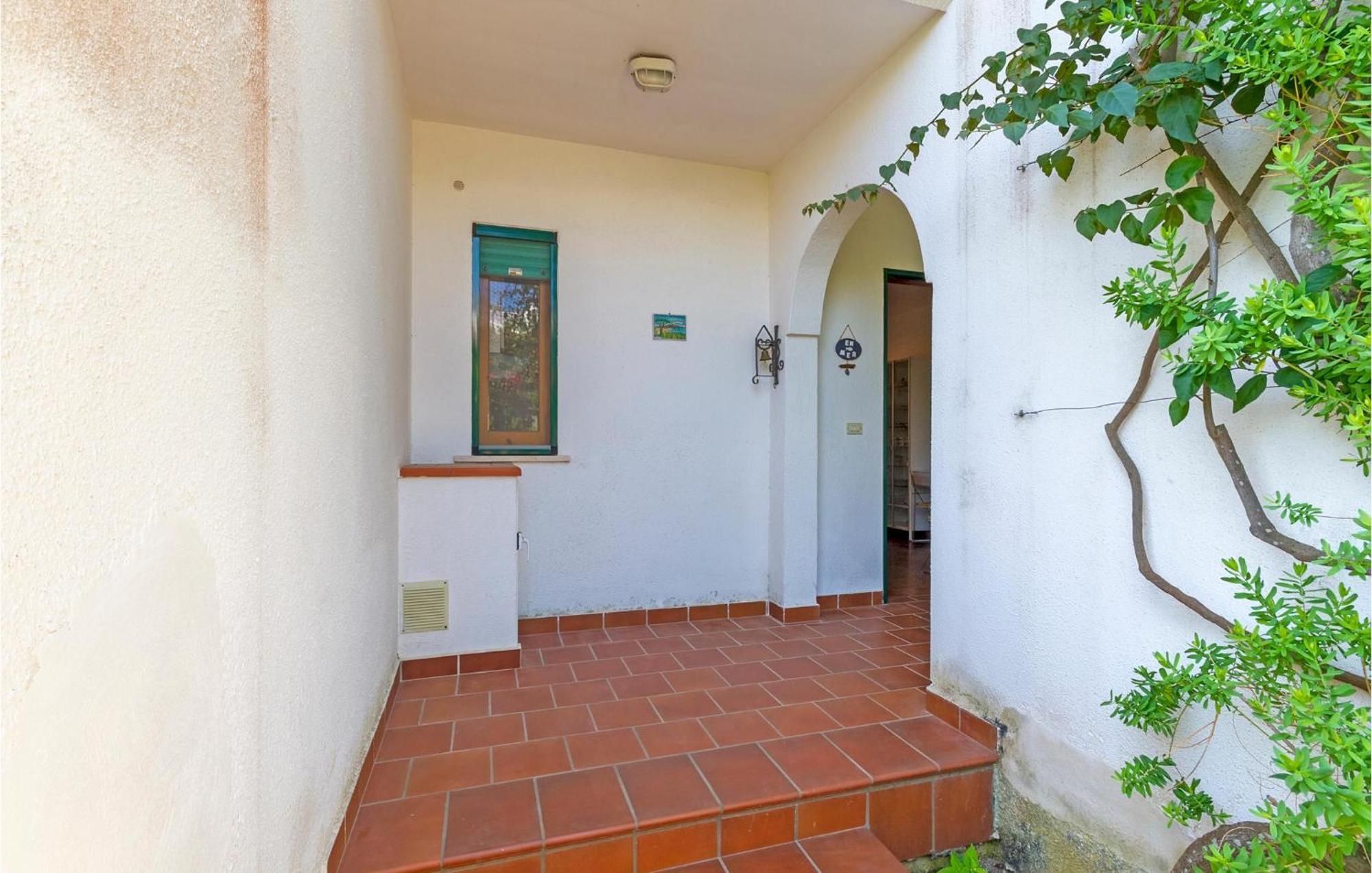 Awesome Home In Manduria With Kitchen Exteriör bild